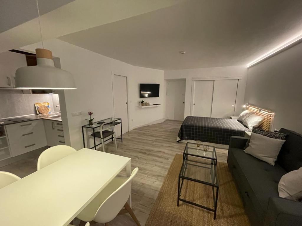 Apartamento C Y L Торемолинос Екстериор снимка