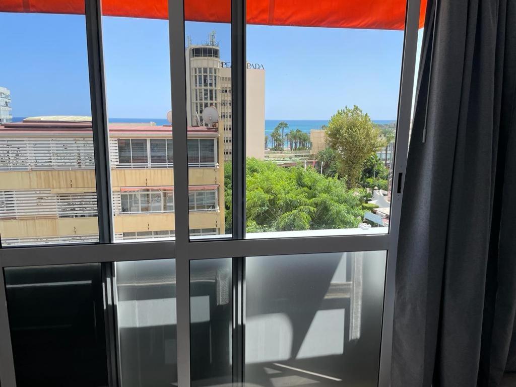 Apartamento C Y L Торемолинос Екстериор снимка